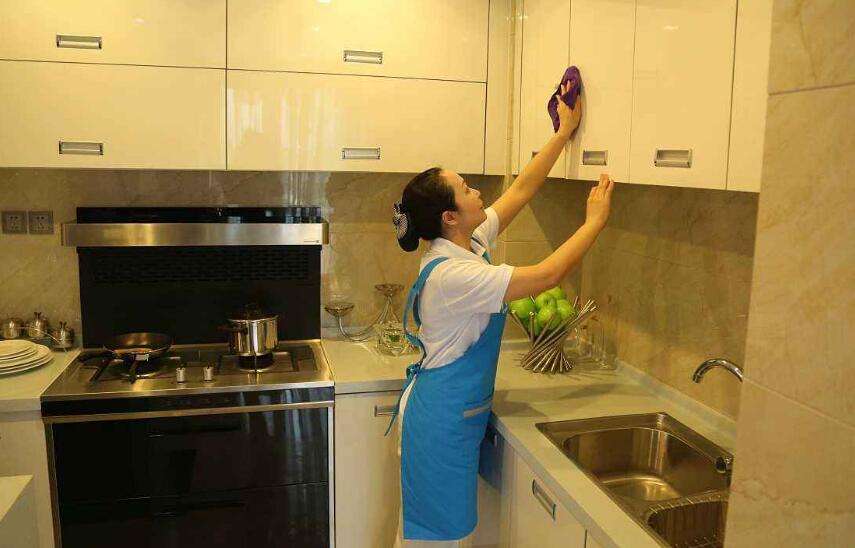 钟点工 | 石嘴山市好帮手家政服务有限公司